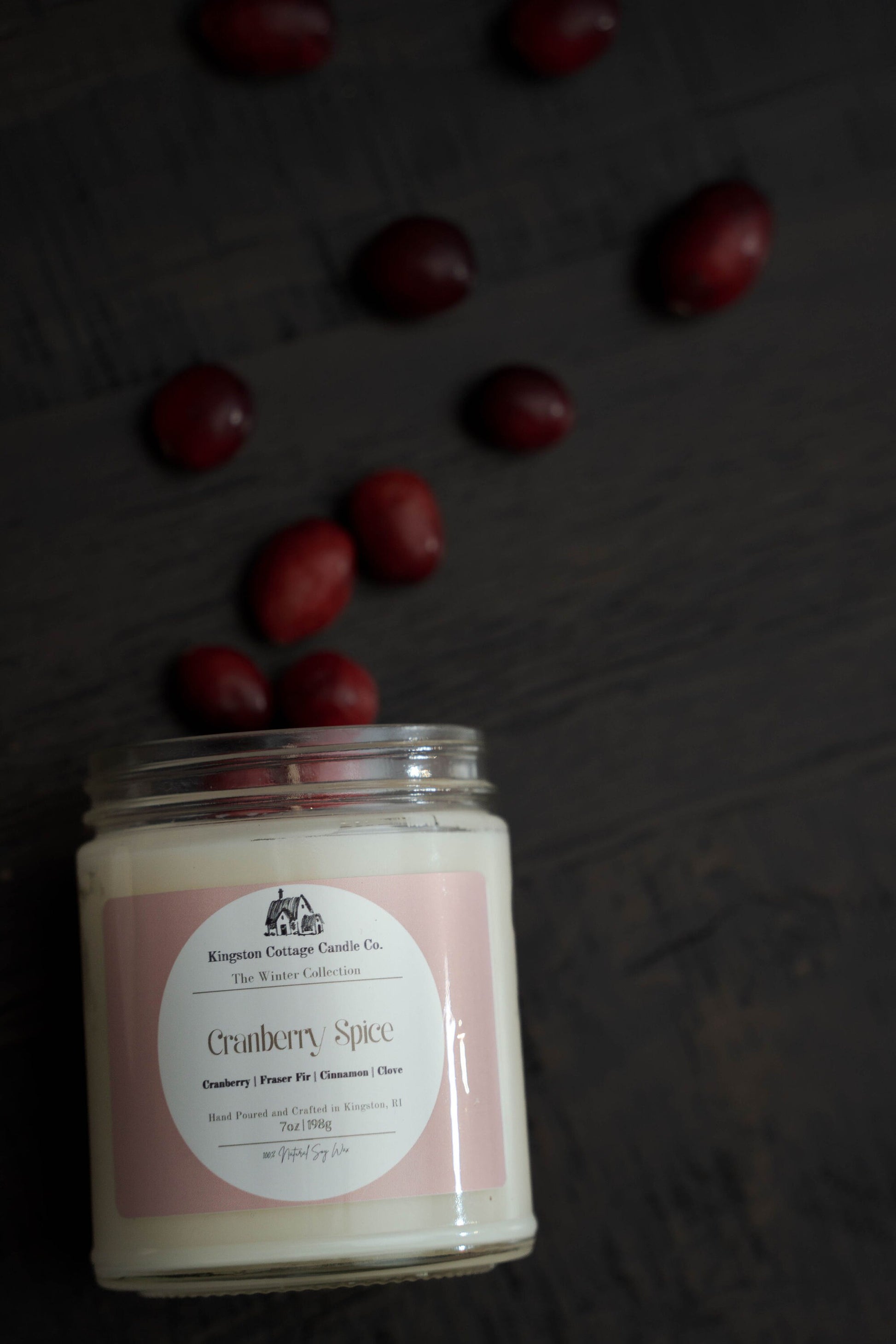 Cranberry Spice Candle - Handmade Scented Minimalist Soy Candle, Strong Scent Throw, spiced berry, Winter, Gift For Friend Mom Dad Co-Worker